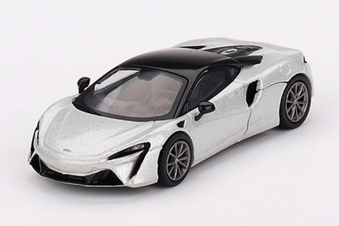 MINI GT 1/64 マクラーレン アルトゥーラ アイスシルバー(左ハンドル)