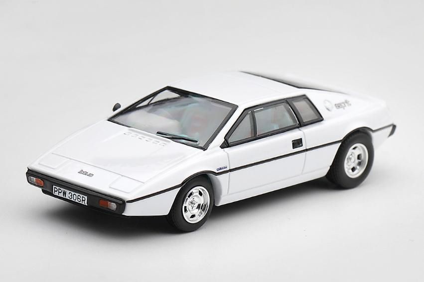 [予約]MINI GT 1/64 (ダイキャスト製) ロータス エスプリ S1 「私を愛したスパイ」 イタリア語版パッケージ(右ハンドル)