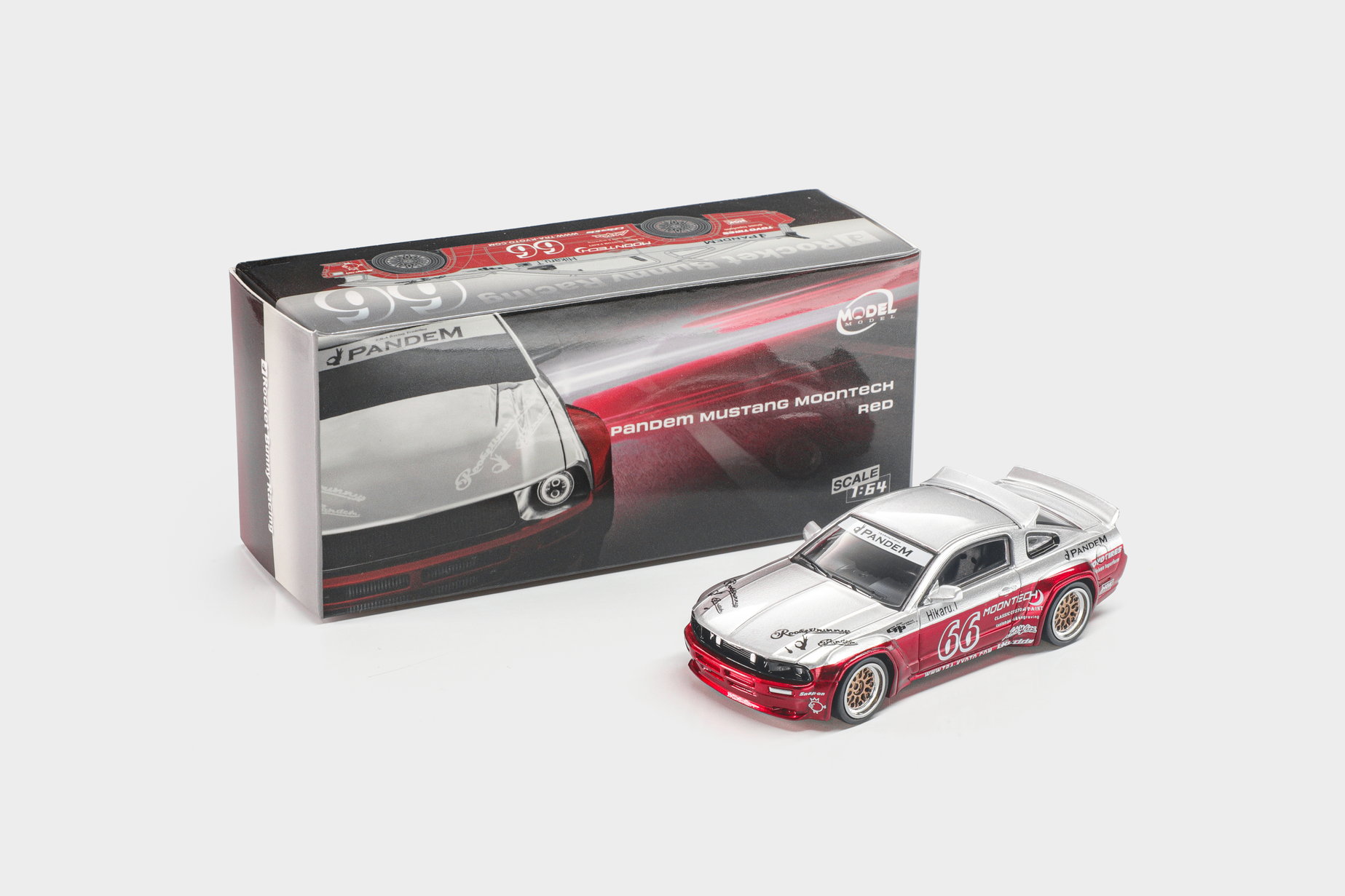 [予約]MODEL MODEL 1/64 (ダイキャスト製) Pandem Mustang ムーンテック・レッド