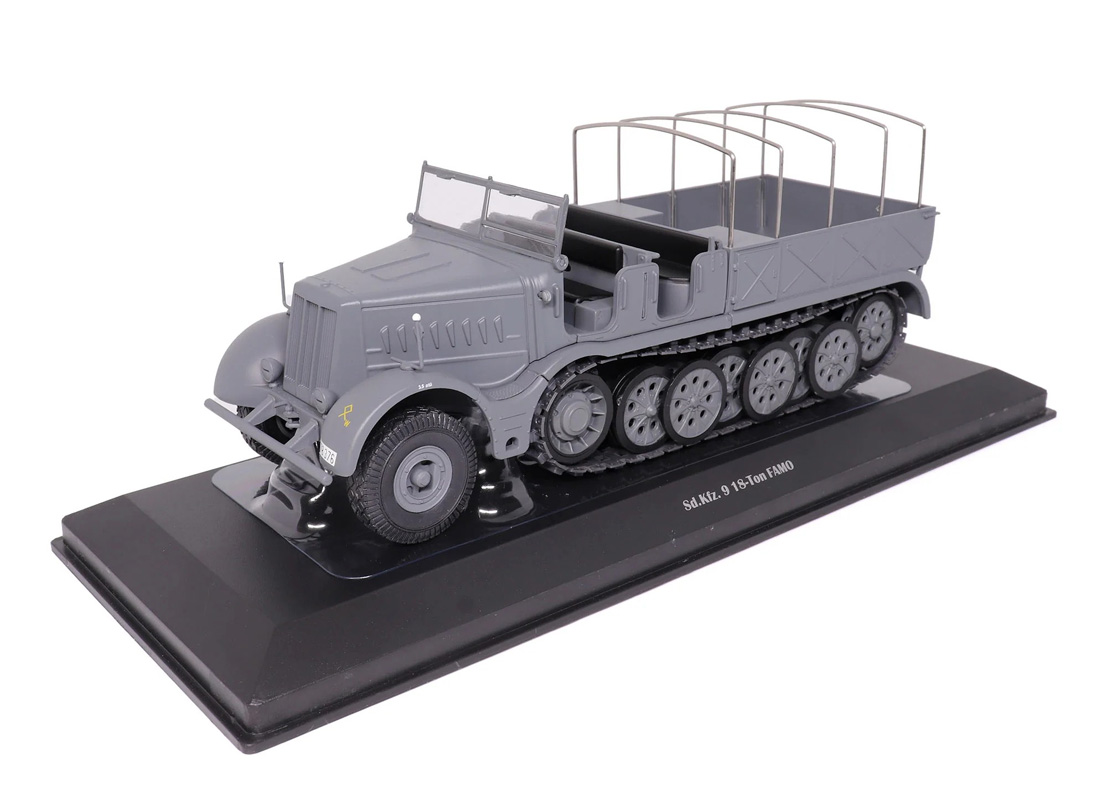 バンダイ 1/48 ハーフトラック2個セット 2135111682.jpg?1703999513