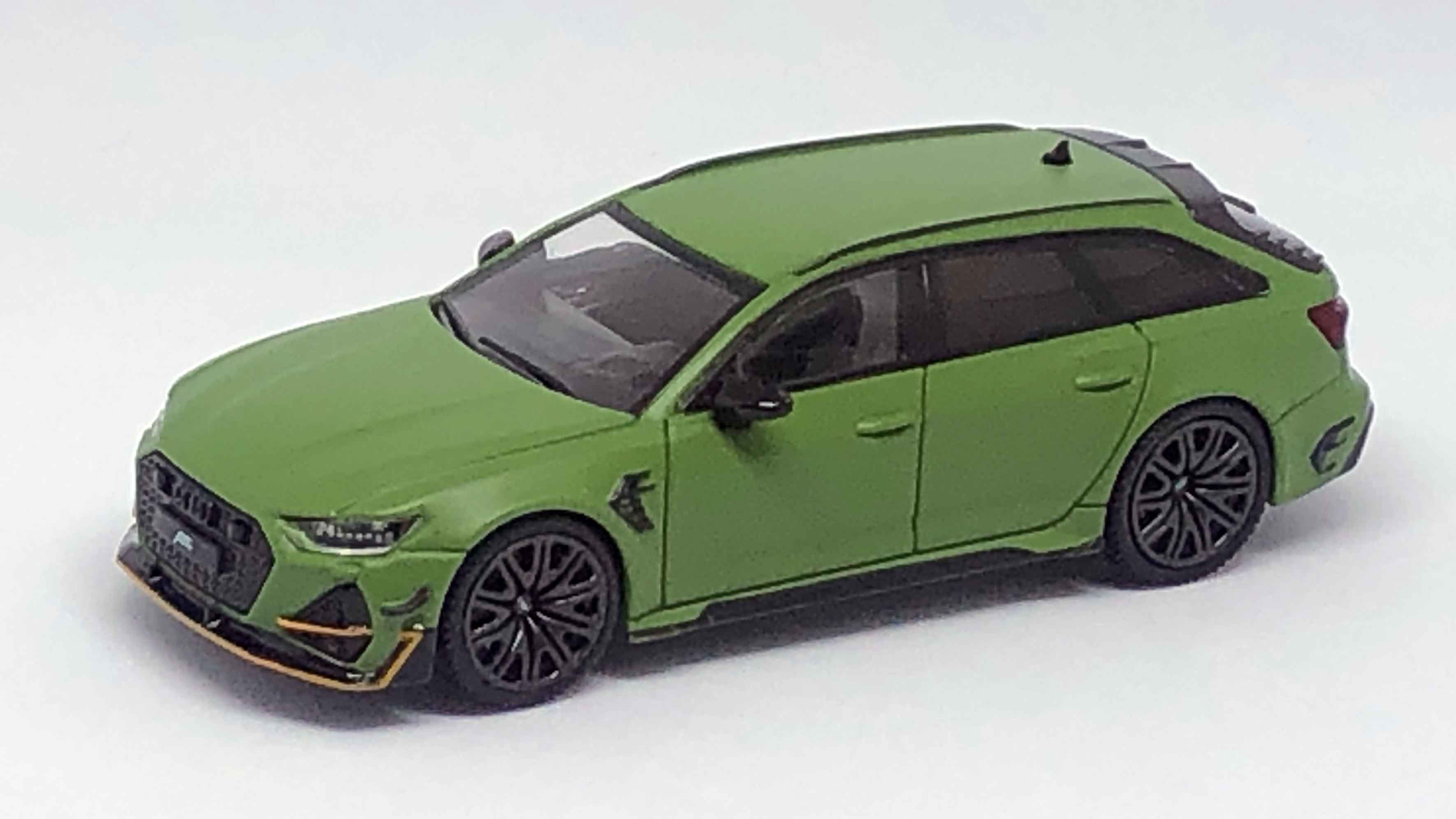 海外並行品 1/64 Audi RS6-R Matte Green