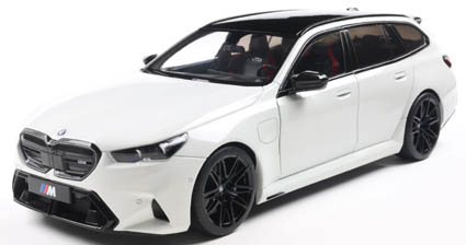 ヒトリエ まとめ売り SOLIDO(ソリド) 1/18 (ダイキャスト製) BMW M5 ツーリング 2024