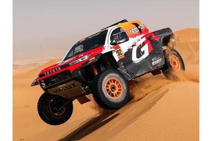 [予約]Spark(スパーク) 1/43 (レジン製) Toyota Hilux GR No.202 21st Dakar Rally 2026 H.Lategan／B.Cummings