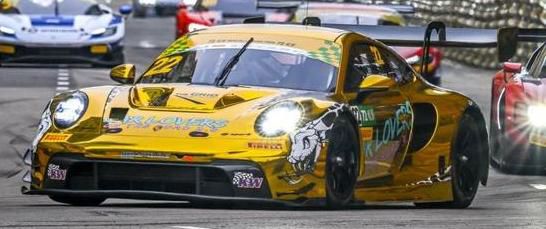 Spark(スパーク) 1/43 (レジン製) Porsche 911 GT3 R (992) No.22