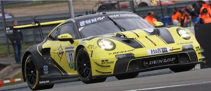 Spark(スパーク) 1/43 (レジン製) Porsche 911 GT3 R (992) Evo26 No