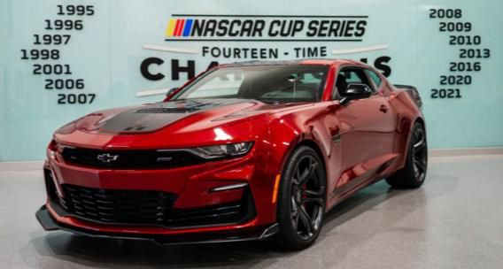 ※※発売中止※※[予約]Spark(スパーク) 1/43 (レジン製) Hendrick Motorsports 40th Anniversary Edition Chevrolet Camaro