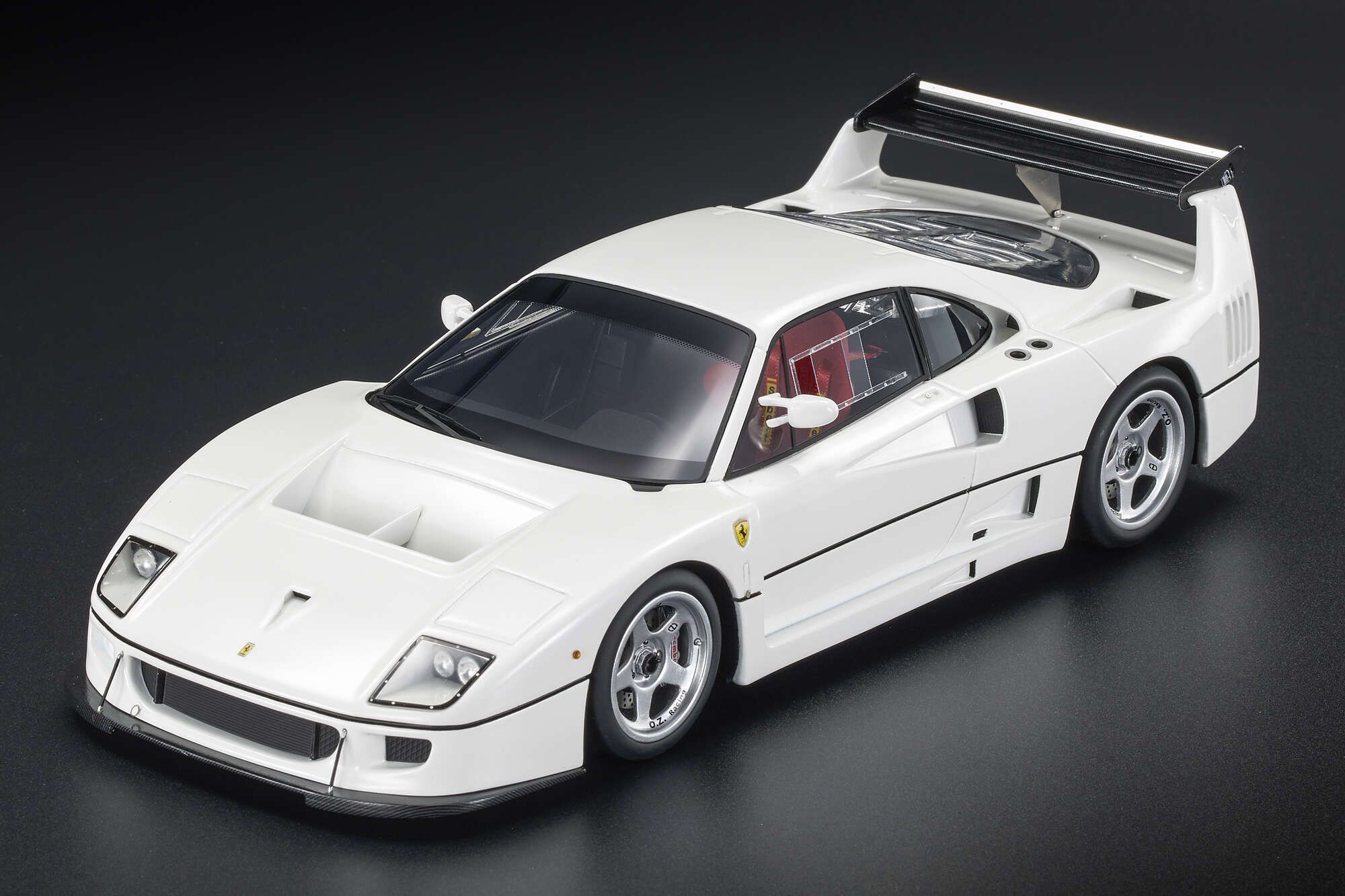 [予約]TOPMARQUES  1/18 (レジン製) F40 LM 1989 ホワイト