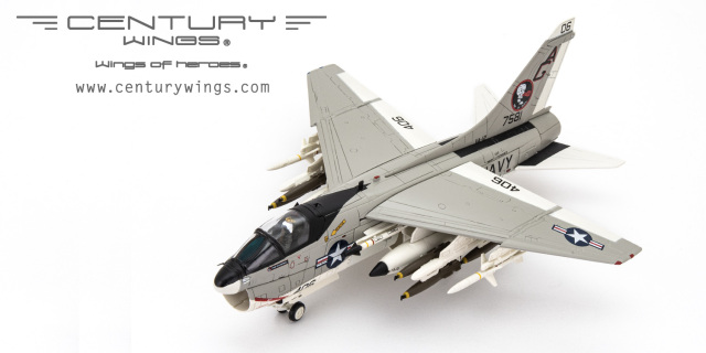 CenturyWings 1/72 (ダイキャスト製) A-7E コルセアII アメリカ海軍 第12攻撃飛行隊 「フライング・ウバンギス」 空母ドワイト・D・アイゼンハワー搭載 1979年 AG406/#157581
