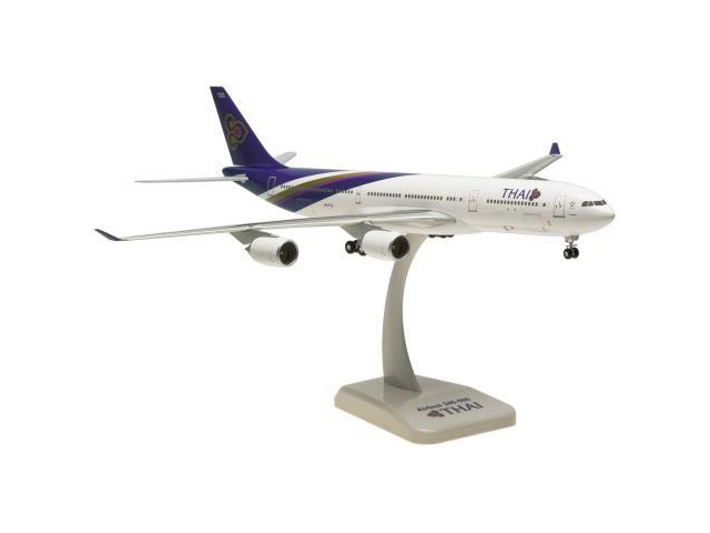 hogan wings 1/200 A340-500 タイ国際航空 ランディングギア・スタンド付属