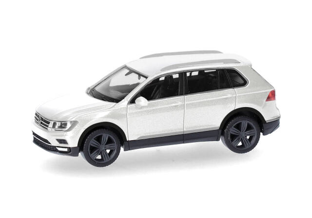 herpa Cars&Trucks 1/87 (プラスチック製) フォルクスワーゲン ティグアン オリックスホワイト