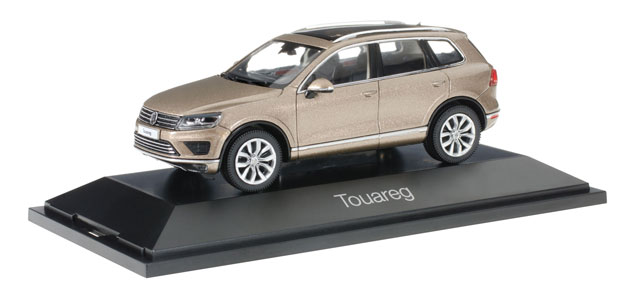 herpa Cars&Trucks 1/43 フォルクスワーゲン トゥアレグ ゴールドメタリック