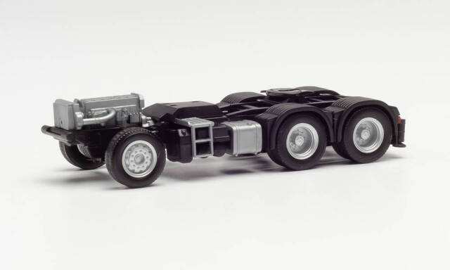 herpa Cars&Trucks 1/87 メルセデスベンツ 6x4 ローディングクレーン用 リアサポート, コンソール付 シャーシ (2個)
