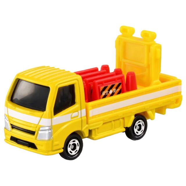 トミカ No.82 道路保安用品運搬トラック