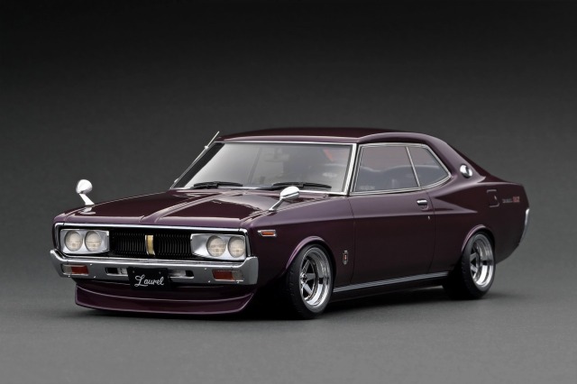 ignition model(イグニッションモデル) 1/18 Nissan Laurel 2000SGX (C130)  Purple