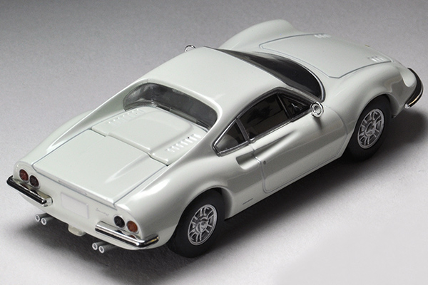 トミカリミテッドヴィンテージ 1/64 (ダイキャスト製) ディーノ246gt
