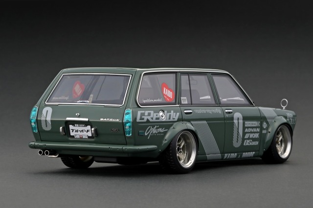 ignition model（イグニッションモデル） 1/18 Datsun Bluebird (510 