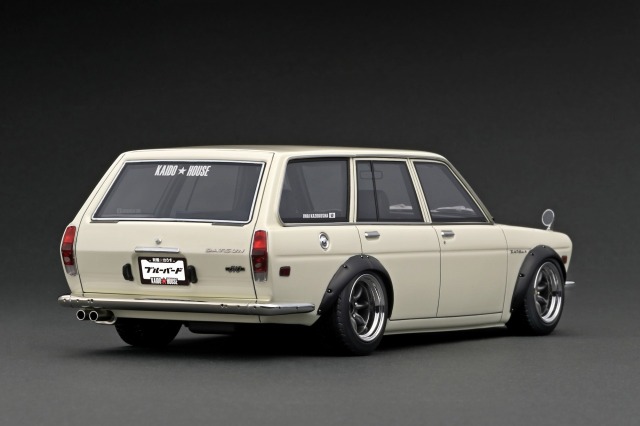 ignition model（イグニッションモデル） 1/18 Datsun Bluebird (510 