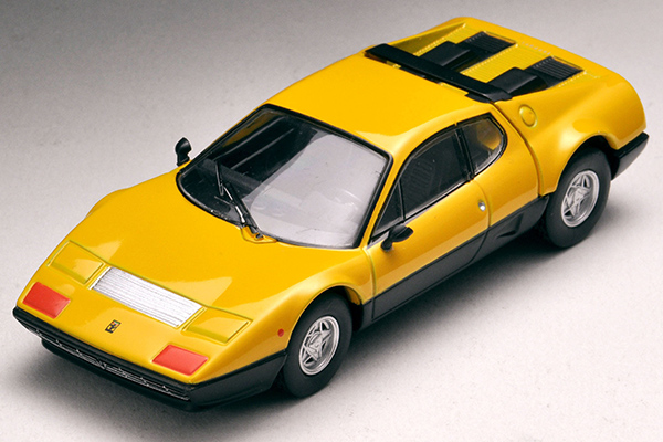 トミカリミテッドヴィンテージネオ 1/64 (ダイキャスト製) フェラーリ 512 BB（黄／黒）