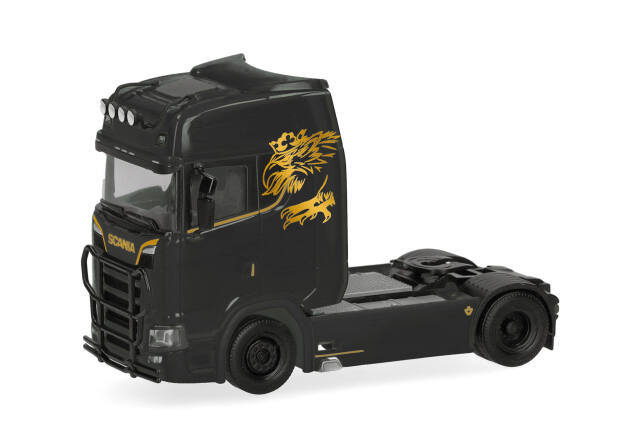 [予約]herpa Cars&Trucks 1/87 (プラスチック製)  スカニア CS 20 ハイルーフ リジッドトラクター ライトバー/ブルバンパー付 2軸 ブラック