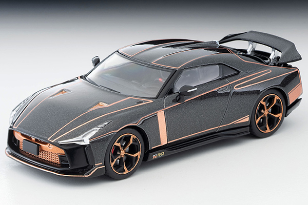 トミカリミテッドヴィンテージネオ 1/64 Nissan GT-R50 by Italdesign（グレーM）