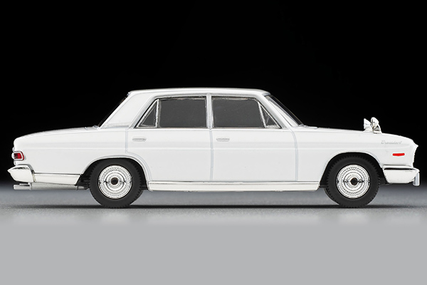 トミカ　リミテッドヴィンテージ　プレジデント(大改造～！) トミカリミテッドヴィンテージ NEO 1/64 日産 プレジデント 大