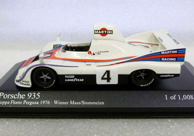 MINICHAMPS(ミニチャンプス) 1/43 ポルシェ 936/76 マルティニ 1976