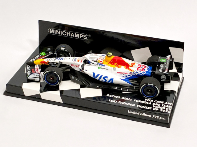 MINICHAMPS(ミニチャンプス) 1/43 (レジン製) ビザ キャッシュ RB F1