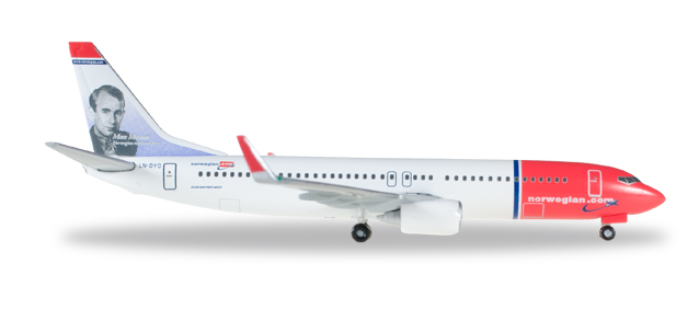 herpa wings 1/500 (ダイキャスト製) 737-800 ノルウェーエアシャトル LN-DYC "Max Manus"