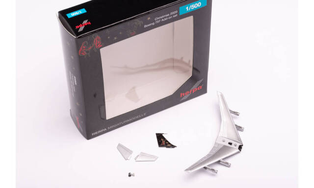 herpa wings 1/500 ベルーガXL 2020 クリスマスモデル用 707 追加パーツセット