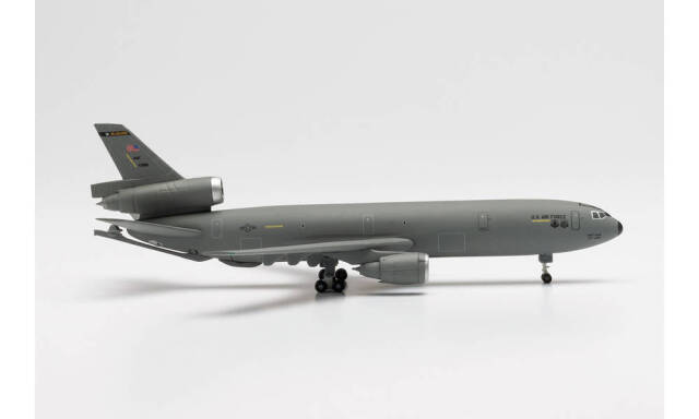 herpa wings 1/500 (ダイキャスト製) KC-10 アメリカ空軍 305AMW 第2空中給油飛行隊 マクガイヤ基地 84-0188