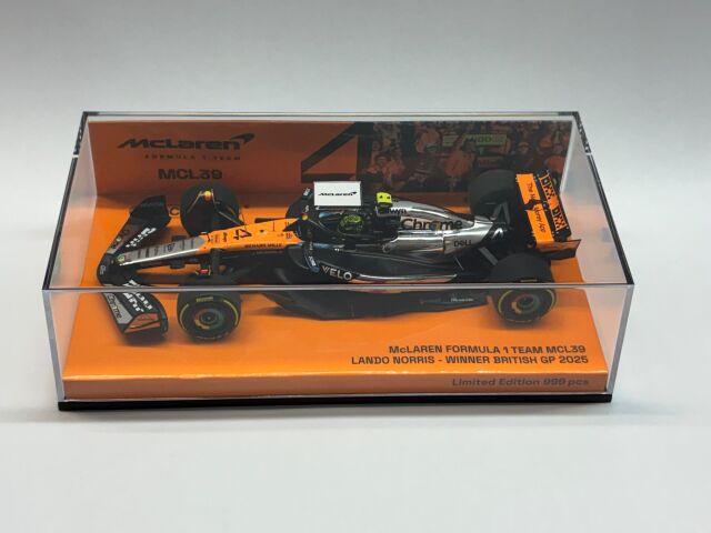 MINICHAMPS(ミニチャンプス) 1/43 (レジン製) マクラーレン F1チーム MCL39 ランド・ノリスイギリスGP 2025 ウィナー
