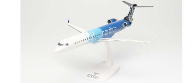 herpa wings 1/100 (プラスチック製) CRJ-900 ノルディカ ES-ACD ※スナップフィット
