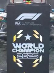 Spark(スパーク) 1/64 (ダイキャスト製) McLaren MCL39 No.4 3rd Abu