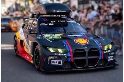 [予約]Spark(スパーク) 1/64 (ダイキャスト製) BMW M3 GT3 Touring No.81 BMW M Motorsport + roof box