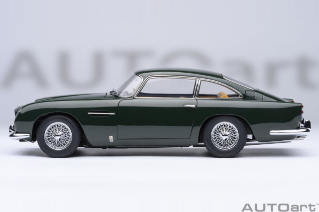 AUTOart(オートアート) コンポジットダイキャストモデル 1/18 (ダイ