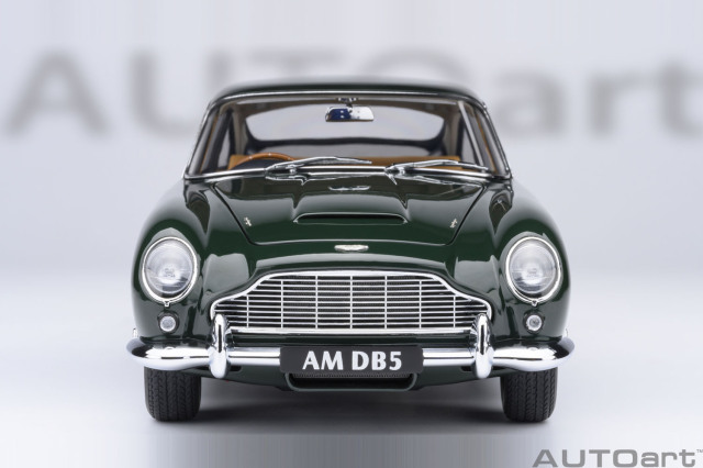 AUTOart(オートアート) コンポジットダイキャストモデル 1/18 (ダイ