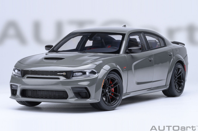 AUTOart (オートアート) コンポジットダイキャストモデル 1/18 (ダイ