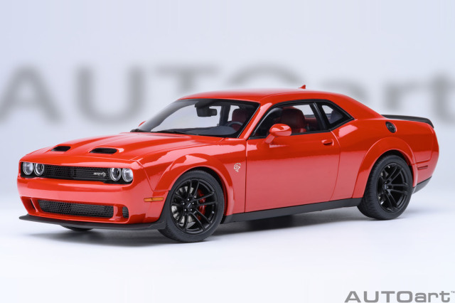 AUTOart (オートアート) コンポジットダイキャストモデル 1/18 (ダイキャスト製) ダッジ チャレンジャー SRT ジェイルブレイク 2022 （レッド ＜TORRED＞）