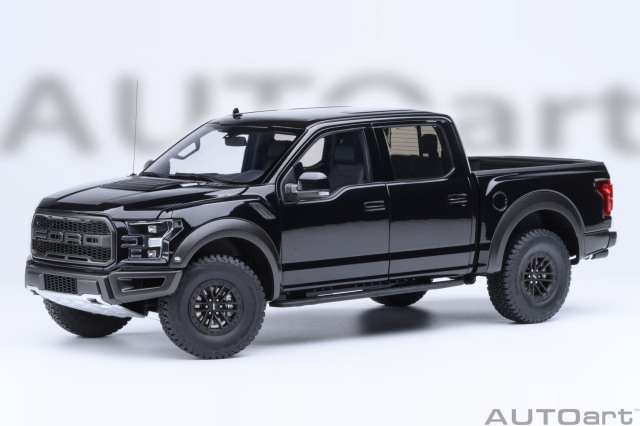 [予約]AUTOart (オートアート) コンポジットダイキャストモデル 1/18 (ダイキャスト製) フォード F-150 ラプター スーパークルー 2019 （メタリック・ブラック）