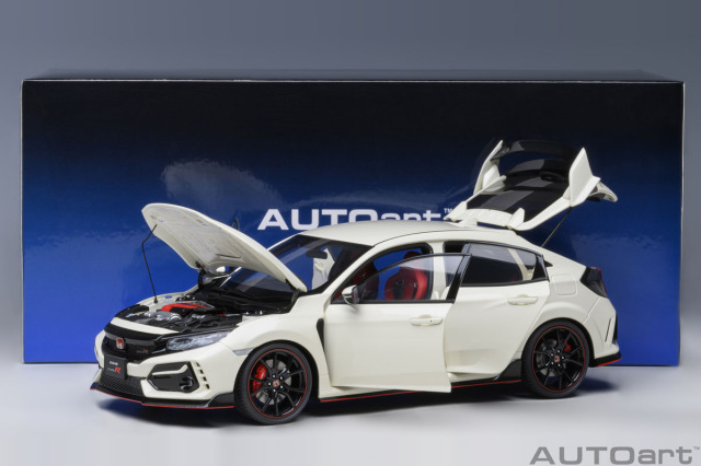 AUTOart (オートアート) コンポジットダイキャストモデル 1/18 ホンダ