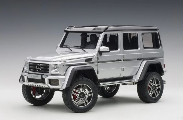 ☆美品・AUTOart☆メルセデスベンツ Gシリーズ 3台セット＋α 1/18 AUTOart 1/18 メルセデス・ベンツ G500 4X4 （グリーン） 76315 |