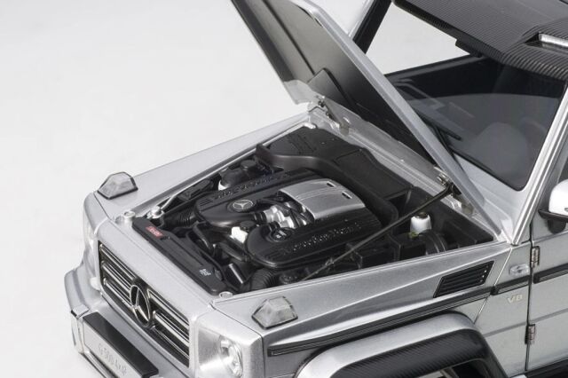AUTOart(オートアート) コンポジットダイキャストモデル 1/18 (ダイ