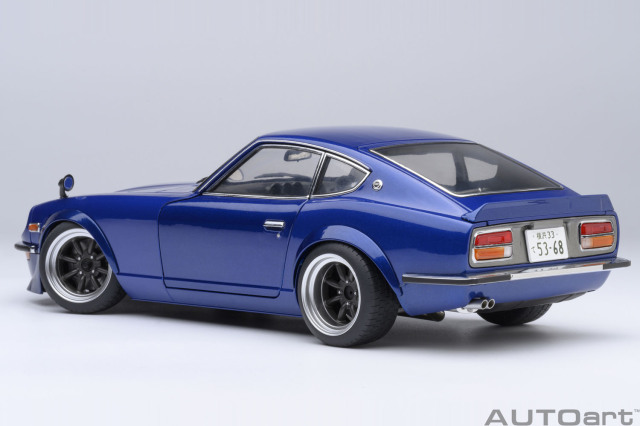 AUTOart(オートアート) コンポジットダイキャストモデル 1/18