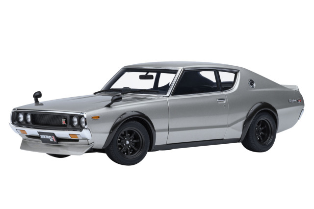 AUTOart (オートアート) コンポジットダイキャストモデル 1/18 (ダイ