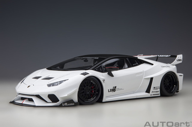 AUTOart (オートアート) コンポジットダイキャストモデル 1/18 
