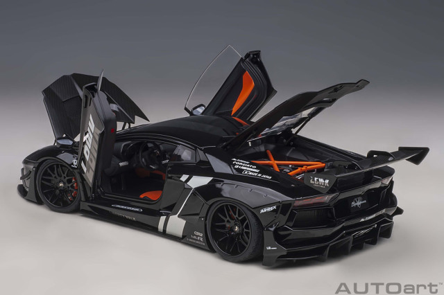 AUTOart (オートアート) コンポジットダイキャストモデル 1/18 