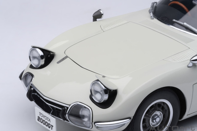 オートアート　トヨタ2000gt　コンポジットモデル　78754 AUTOart(オートアート) コンポジットダイキャストモデル 1/18