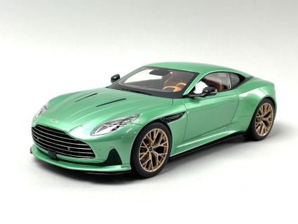 [予約]XiaoGuang MODEL 1/18 (ダイキャスト製) アストンマーティンDB12 2024 ※交換用ホイール付属 グリーン