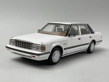 完成品　1/18 ヌミック　1138 フィギュア　ミニカーに　1/64より大 ミニカー ジオラマ用 フィギュア 開封】1/64 メカニック 整備士