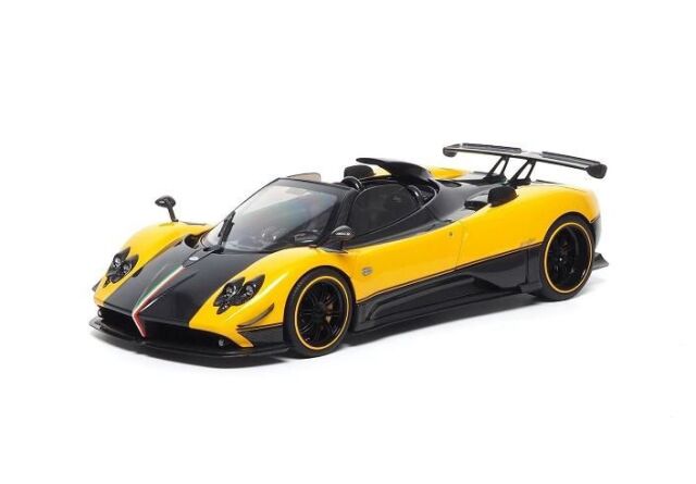 [予約]BBR MODELS 1/43 (ダイキャスト製) Pagani Zonda cinque Roadster diecast full open Giallo Ginevra - BASIC PACK 